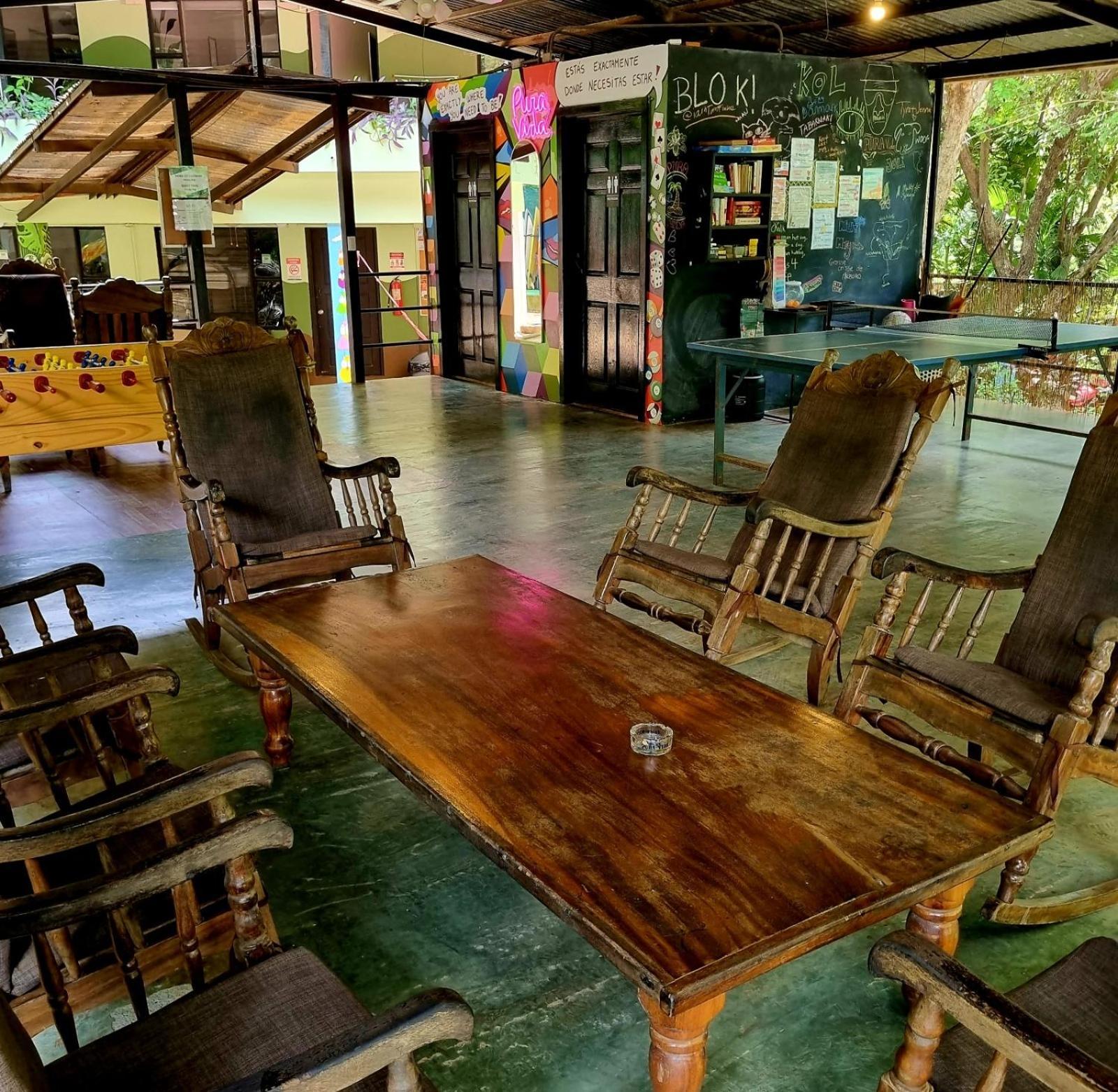 Casa Pura Vida Surf Hostel - Tamarindo Costa Rica ภายนอก รูปภาพ