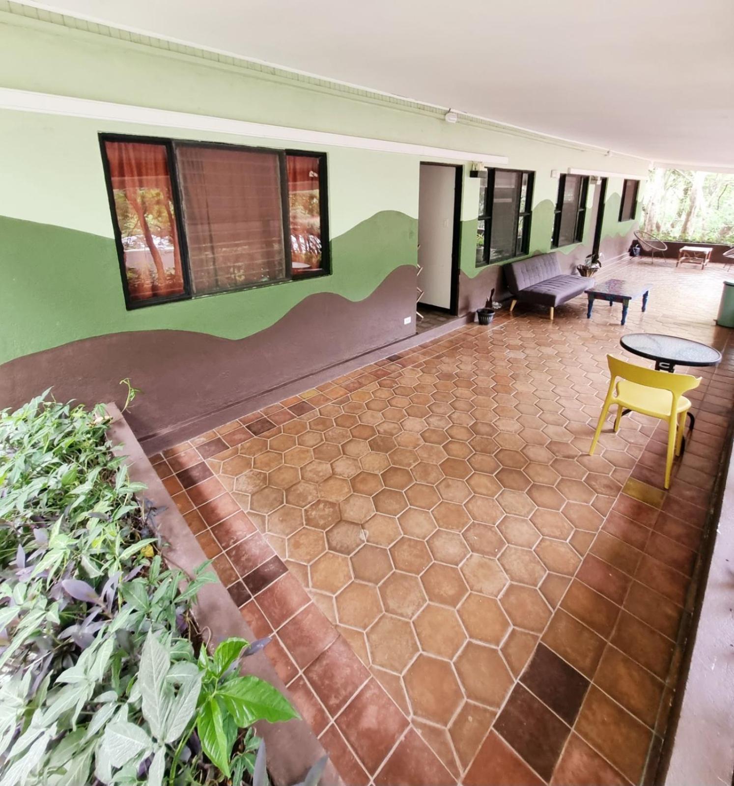 Casa Pura Vida Surf Hostel - Tamarindo Costa Rica ภายนอก รูปภาพ