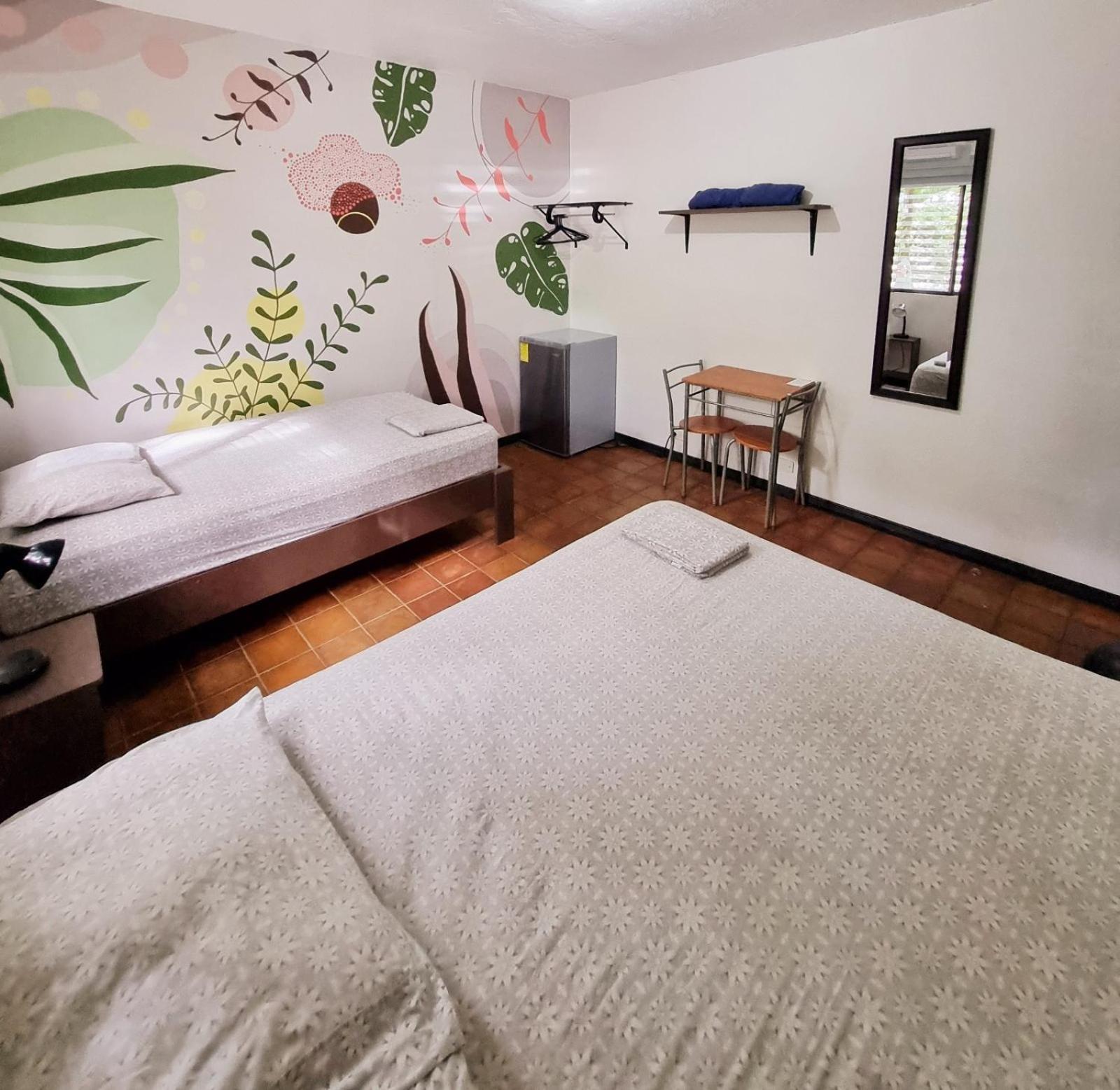 Casa Pura Vida Surf Hostel - Tamarindo Costa Rica ภายนอก รูปภาพ